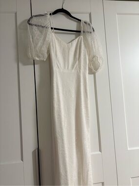 Lulu's Ivory Lace Maxi Dress with Puff Sleeves
